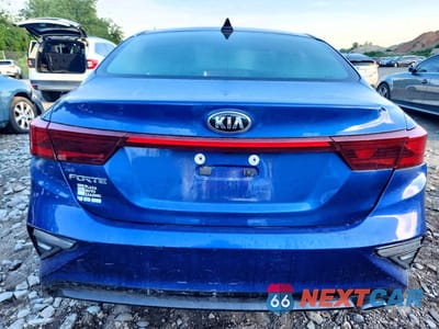 Zdjęcie 6 z 13 samochodu: 2019 KIA FORTE LXS VIN:3KPF24AD8KE073883 - miniatura