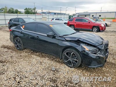Czwarte zdjęcie samochodu z boku: 2025 NISSAN ALTIMA SR VIN:1N4BL4CV5SN315631 - miniatura