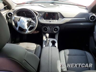 Zdjęcie 8 z 13 samochodu: 2020 CHEVROLET BLAZER 3LT VIN:3GNKBJRSXLS559993 - miniatura