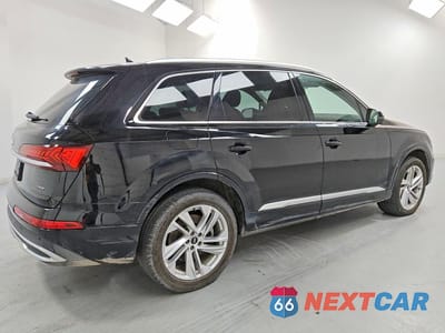 Trzecie zdjęcie samochodu z tyłu: 2021 AUDI Q7 PREMIUM PLUS VIN:WA1LXAF70MD017697 - miniatura