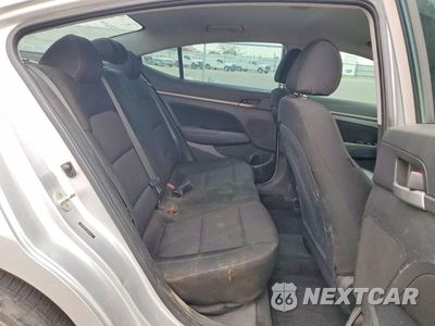 Zdjęcie 10 z 12 samochodu: 2018 HYUNDAI ELANTRA SEL VIN:5NPD84LF2JH246974 - miniatura