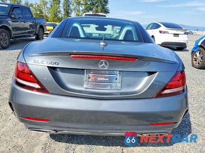 Zdjęcie 6 z 12 samochodu: 2018 MERCEDES-BENZ SLC 300 VIN:WDDPK3JA6JF154251 - miniatura