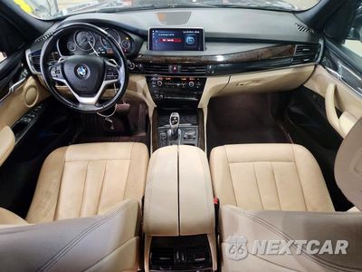 Zdjęcie 8 z 13 samochodu: 2018 BMW X5 XDRIVE35I VIN:5UXKR0C54J0X93213 - miniatura