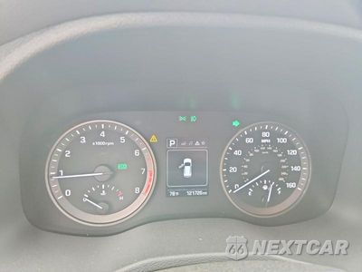 Zdjęcie 9 z 12 samochodu: 2017 HYUNDAI TUCSON SE VIN:KM8J33A47HU347811 - miniatura