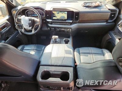 Zdjęcie 8 z 13 samochodu: 2023 CHEVROLET SILVERADO K1500 HIGH COUNTRY VIN:1GCUDJEL5PZ122602 - miniatura