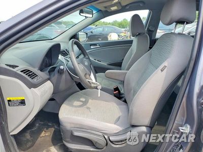Zdjęcie 7 z 12 samochodu: 2017 HYUNDAI ACCENT SE VIN:KMHCT4AE0HU224567 - miniatura