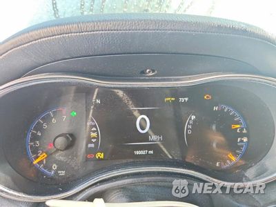 Zdjęcie 9 z 13 samochodu: 2018 JEEP GRAND CHEROKEE OVERLAND VIN:1C4RJFCG4JC111733 - miniatura