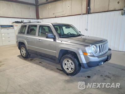 Czwarte zdjęcie samochodu z boku: 2022 JEEP CHER 4D LATITUDE VIN:1C4NJRBB4FD338749 - miniatura