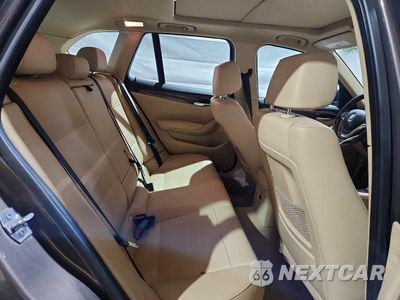 Zdjęcie 11 z 13 samochodu: 2013 BMW X1 SDRIVE28I VIN:WBAVM1C50DVW43297 - miniatura