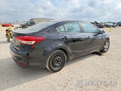 Trzecie zdjęcie samochodu z tyłu: 2017 KIA FORTE LX VIN:3KPFK4A75HE010579 - miniatura