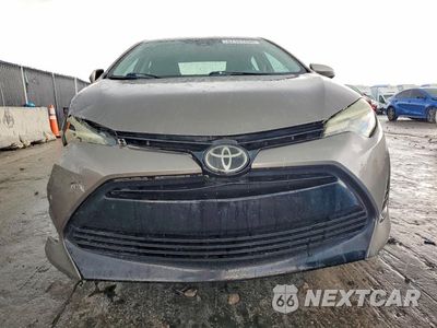 Piąte zdjęcie samochodu w środku: 2018 TOYOTA COROLLA LE VIN:5YFBURHE0JP763418 - miniatura