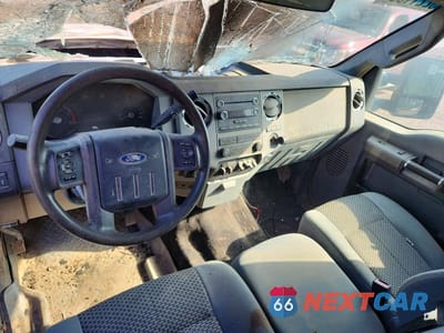 Zdjęcie 8 z 12 samochodu: 2011 FORD F350 SUPER DUTY VIN:1FD8X3HT4BEC40619 - miniatura