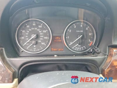Zdjęcie 9 z 12 samochodu: 2008 BMW 328 I VIN:WBAVA37518NL47130 - miniatura