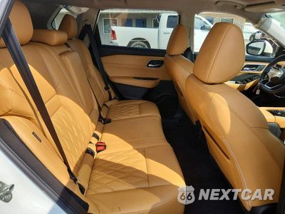 Zdjęcie 11 z 13 samochodu: 2022 NISSAN ROGUE PLATINUM VIN:JN8BT3DD1NW270880 - miniatura