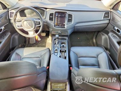 Zdjęcie 8 z 12 samochodu: 2020 VOLVO XC90 T6 MOMENTUM VIN:YV4A22PK2L1550474 - miniatura