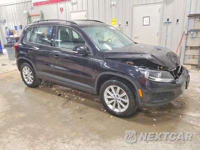 Czwarte zdjęcie samochodu z boku: 2018 VOLKSWAGEN TIGUAN LIMITED VIN:WVGBV7AX5JK003038 - miniatura