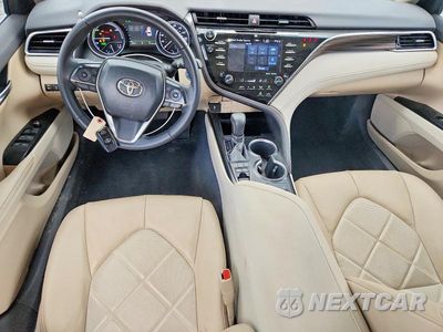 Zdjęcie 8 z 13 samochodu: 2018 TOYOTA CAMRY HYBRID XLE VIN:4T1B21HK7JU501794 - miniatura