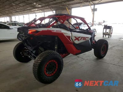 Czwarte zdjęcie samochodu z boku: 2025 CAN-AM MAVERICK X3 X RC 72 TURBO RR VIN:3JBVVAV21SE000027 - miniatura