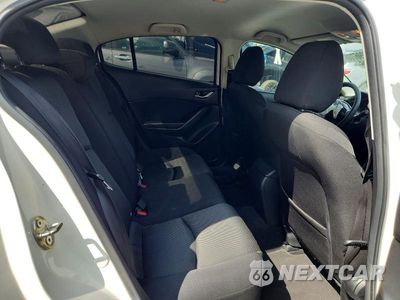 Zdjęcie 10 z 12 samochodu: 2017 MAZDA 3 SPORT VIN:3MZBN1U73HM156417 - miniatura