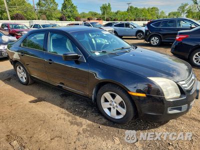 Czwarte zdjęcie samochodu z boku: 2007 FORD FUSION SE VIN:3FAHP01167R214383 - miniatura