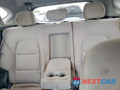Zdjęcie 10 z 13 samochodu: 2019 HYUNDAI TUCSON SE VIN:KM8J2CA47KU896659 - miniatura