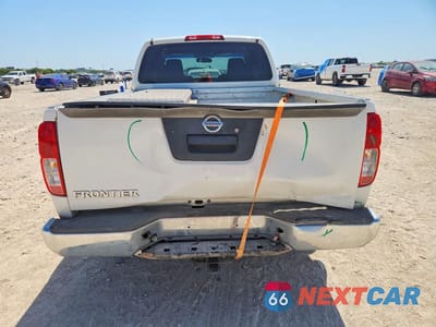 Zdjęcie 6 z 12 samochodu: 2015 NISSAN FRONTIER S VIN:1N6BD0CT7FN752659 - miniatura
