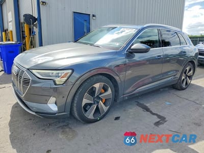 2019 AUDI E-TRON PRESTIGE WA1VAAGE6KB007501 - główne zdjęcie licytacji z USA - miniatura