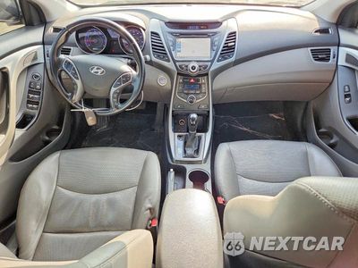 Zdjęcie 8 z 12 samochodu: 2015 HYUNDAI ELANTRA LIMITED VIN:KMHDH4AE7FU359614 - miniatura