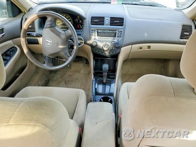 Zdjęcie 15 z 24 samochodu: 2007 HONDA ACCORD SE VIN:1HGCM563X7A116408 - miniatura