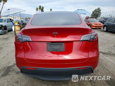 Zdjęcie 6 z 12 samochodu: 2025 TESLA MODEL Y VIN:7SAYGDED7SF221040 - miniatura