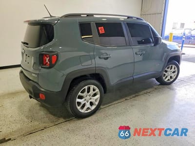 Trzecie zdjęcie samochodu z tyłu: 2017 JEEP RENEGADE LATITUDE VIN:ZACCJBBB3HPF33907 - miniatura