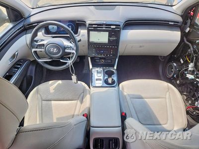 Zdjęcie 8 z 14 samochodu: 2024 HYUNDAI TUCSON LIMITED VIN:5NMJECDE2RH406291 - miniatura