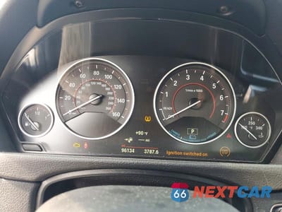 Zdjęcie 9 z 12 samochodu: 2018 BMW 330E VIN:WBA8E1C52JA180401 - miniatura