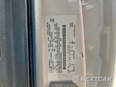 Zdjęcie 13 z 13 samochodu: 2018 FORD ESCAPE TITANIUM VIN:1FMCU0J90JUA04666 - miniatura