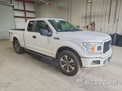 Czwarte zdjęcie samochodu z boku: 2019 FORD F150 SUPER CAB VIN:1FTFX1E56KKC06446 - miniatura