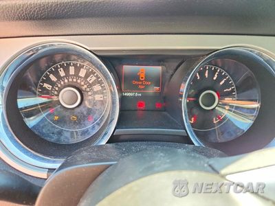 Zdjęcie 7 z 12 samochodu: 2014 FORD MUSTANG VIN:1ZVBP8AM7E5214172 - miniatura