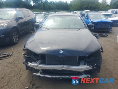 Piąte zdjęcie samochodu w środku: 2019 BMW 530 XI VIN:WBAJA7C55KWC77826 - miniatura