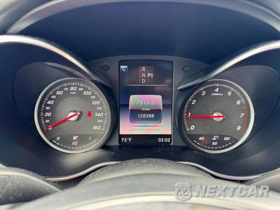 Zdjęcie 8 z 12 samochodu: 2016 MERCEDES-BENZ C 300 4MATIC VIN:55SWF4KB8GU140662 - miniatura