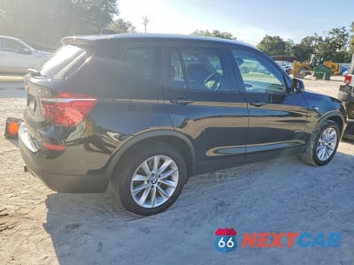Trzecie zdjęcie samochodu z tyłu: 2017 BMW X3 SDRIVE28I VIN:5UXWZ7C3XH0V93374 - miniatura