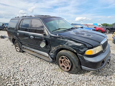 Czwarte zdjęcie samochodu z boku: 1998 LINCOLN NAVIGATOR VIN:5LMPU28L6WLJ61224 - miniatura