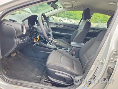 Zdjęcie 7 z 12 samochodu: 2020 KIA FORTE LXS VIN:3KPF24AD1LE157559 - miniatura