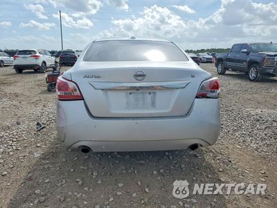 Zdjęcie 6 z 12 samochodu: 2015 NISSAN ALTIMA 2.5 S VIN:1N4AL3AP3FC590975 - miniatura