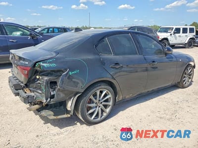 Trzecie zdjęcie samochodu z tyłu: 2022 ALFA ROMEO GIULIA SUPER VIN:ZARFAMBN3N7659038 - miniatura