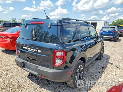 Trzecie zdjęcie samochodu z tyłu: 2021 FORD BRONCO SPORT OUTER BANKS VIN:3FMCR9C60MRA29944 - miniatura