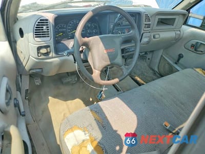 Zdjęcie 8 z 12 samochodu: 2000 GMC SIERRA VIN:1GTHK34RXYR133640 - miniatura