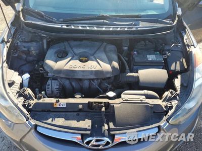 Zdjęcie 11 z 12 samochodu: 2013 HYUNDAI ELANTRA GLS VIN:5NPDH4AE5DH388864 - miniatura