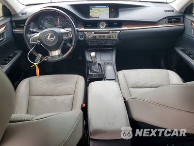 Zdjęcie 8 z 13 samochodu: 2016 LEXUS ES 300H VIN:JTHBW1GG6G2130605 - miniatura
