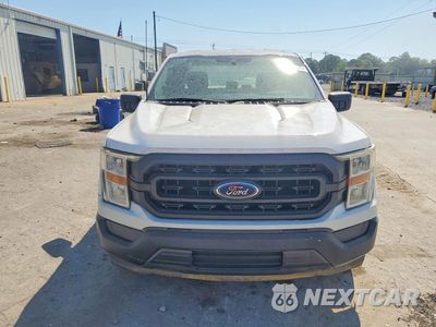 Piąte zdjęcie samochodu w środku: 2021 FORD F150 SUPER CAB VIN:1FTEX1CB7MKE25326 - miniatura