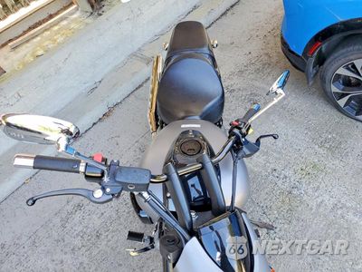 Piąte zdjęcie samochodu w środku: 2019 SUZUKI VZ VZ800 VIN:JS1VS56A3K2100057 - miniatura