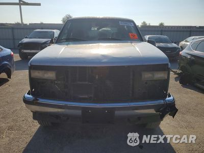 Piąte zdjęcie samochodu w środku: 1995 CHEVROLET TAHOE K1500 VIN:3GNEK18K4SG109868 - miniatura